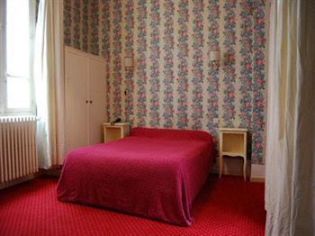Saint Jean Hotel 2*