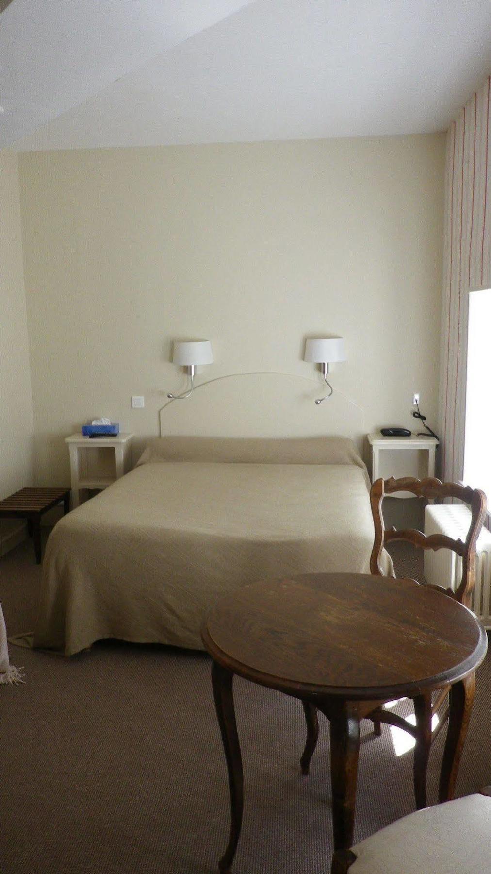 Saint Jean Hotel 2*